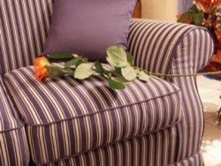 Divano 3 posti modello Red Rose